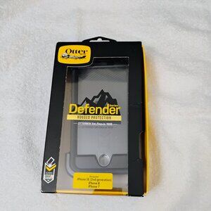 OtterBox Defender Series Case for iPhone SE 2nd Gen, 8/7 -  Black